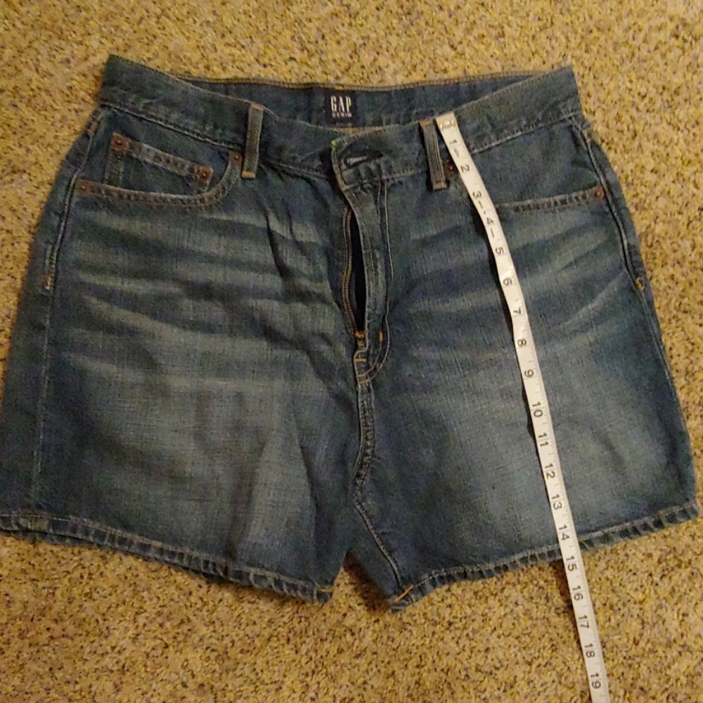 NWOT Gap Jean Shorts